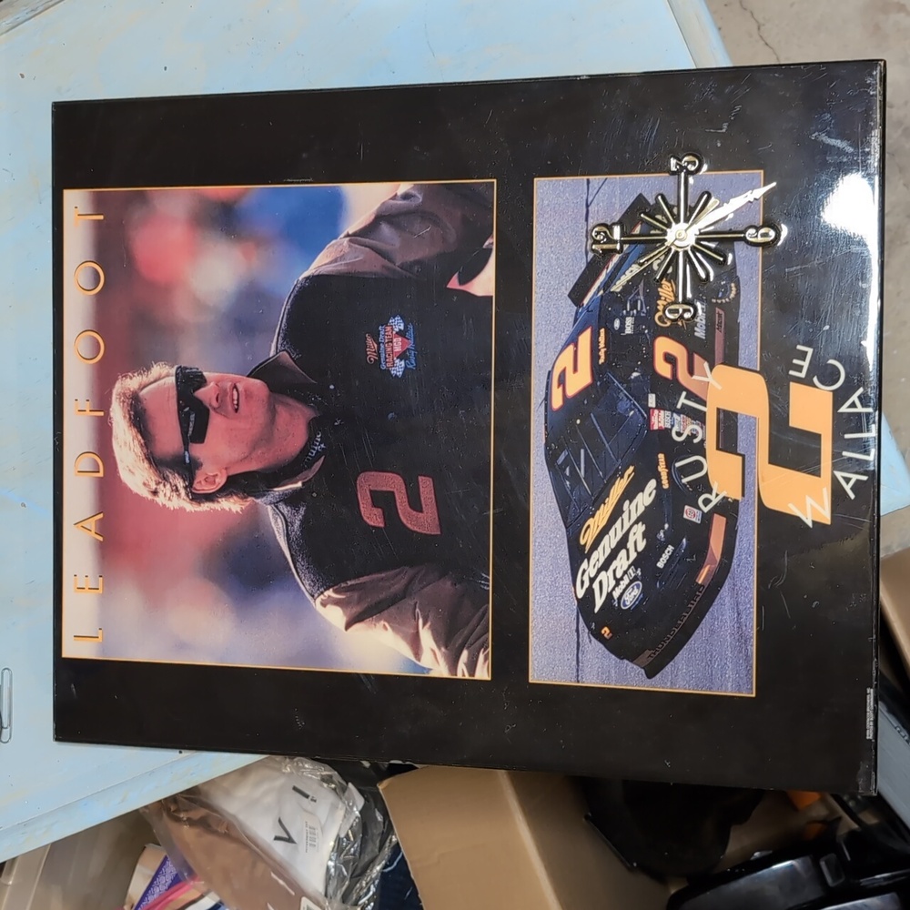 Vintage Rusty Wallace NASCAR Clock